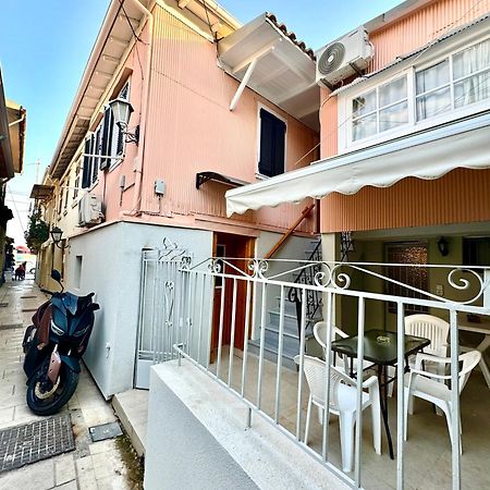 Traditional Lefkas Marina House Lefkada City Exterior photo